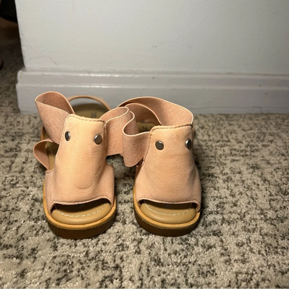 Sorel Tonic Melon Ellla Strap Sandals Size 8.5